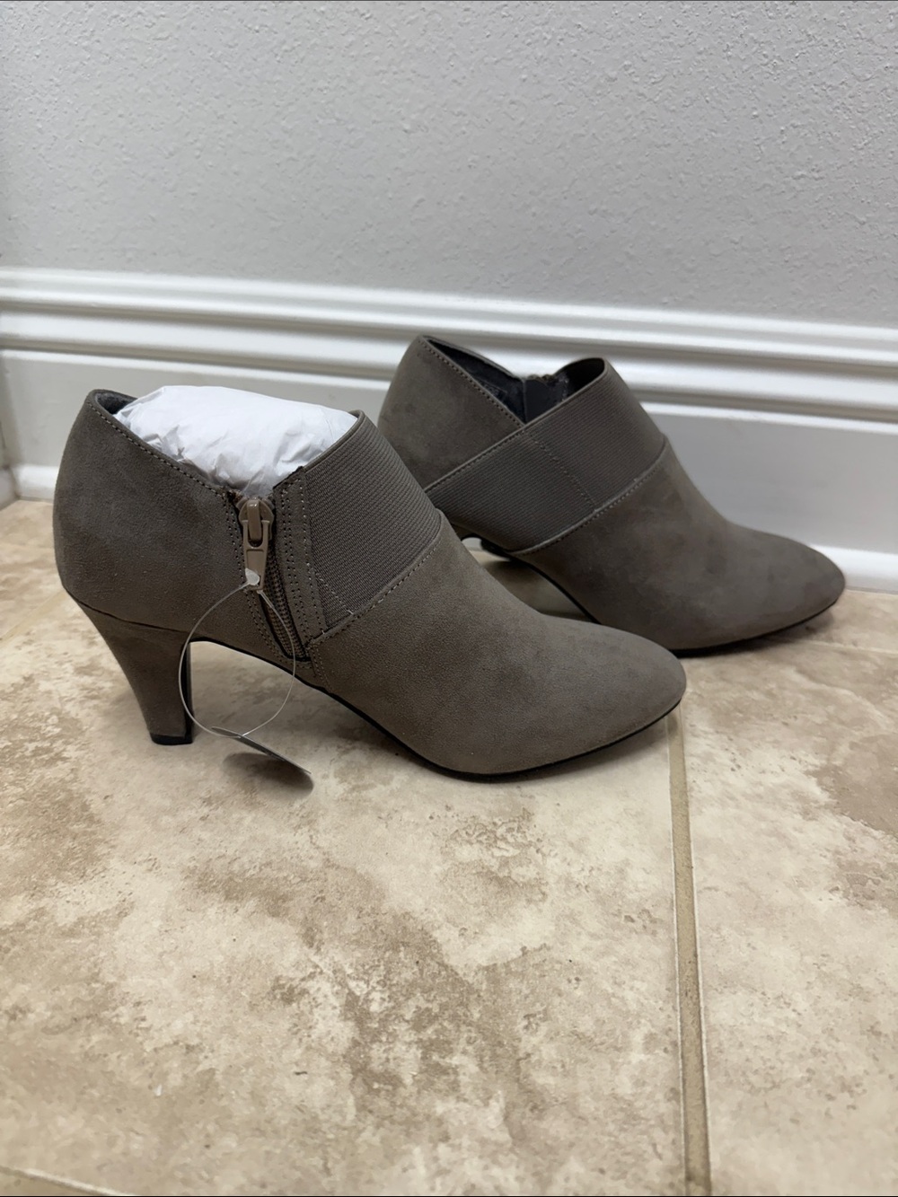 London Fog Grey Suede Ankle Booties with Elastic Strap